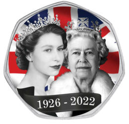 50 penny, II. Erzsébet fiatal és idős kori portréja, CuNi, 8 g, Nagy-Britannia, 2011