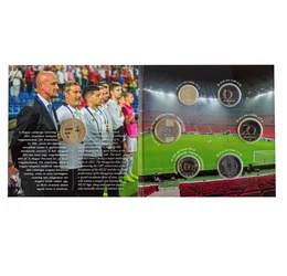 // 5, 10, 20, 50, 100, 200 forint + emlékérem, A Magyar Labdarúgó Szövetség 120 éves, CuNi, Magyarország, 2021 // A Magyar Labdarúgó Szövetség idén ünnepelte megalakulásának 120. évfordulóját. Az MNB az évforduló alkalmával különleges díszcsomagolt kibocs