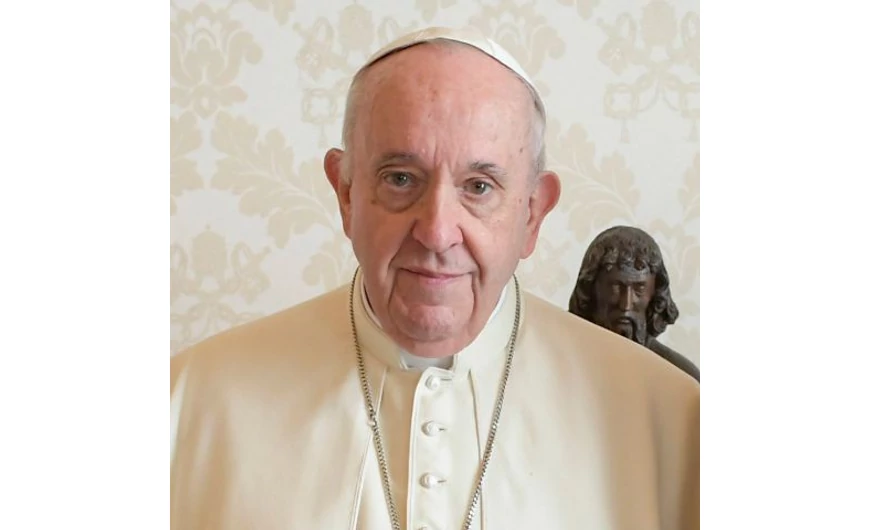 Ferenc pápa megtörte az évezredes hagyományt