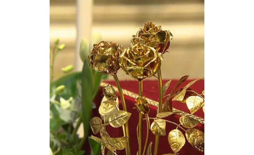 A pápai arany rózsa